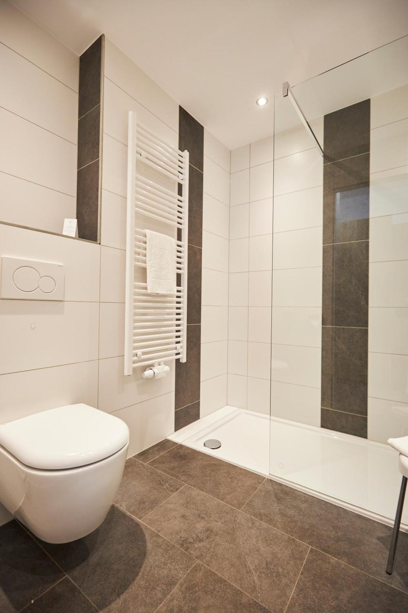 Flair Hotel Gasthof Zum Hirsch 하잉겐 외부 사진