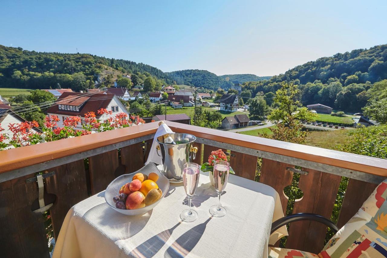 Flair Hotel Gasthof Zum Hirsch 하잉겐 외부 사진